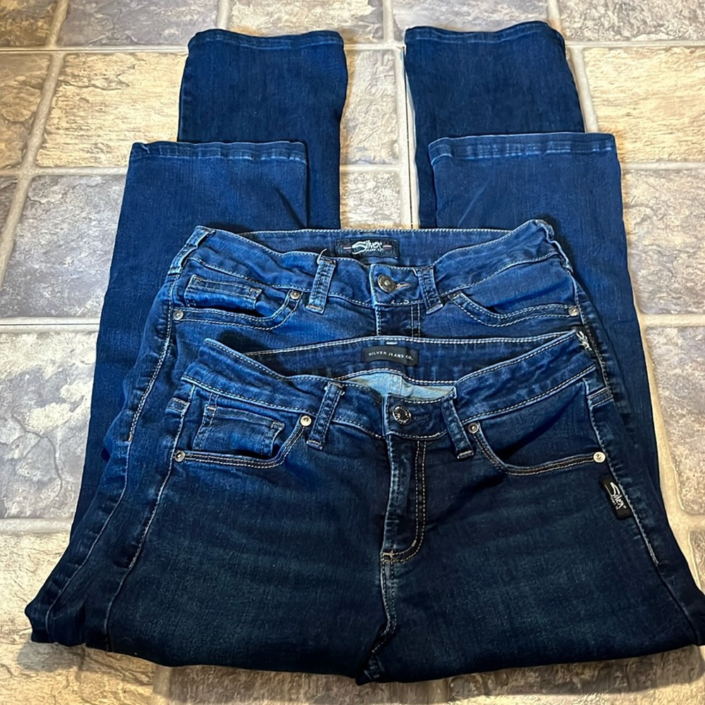 Silver Jeans, 2 pair of jeans, size 28/31, Suki Slim Boot & Avery Slim Boot